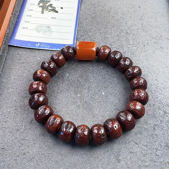 凤眼菩提吊坠手串