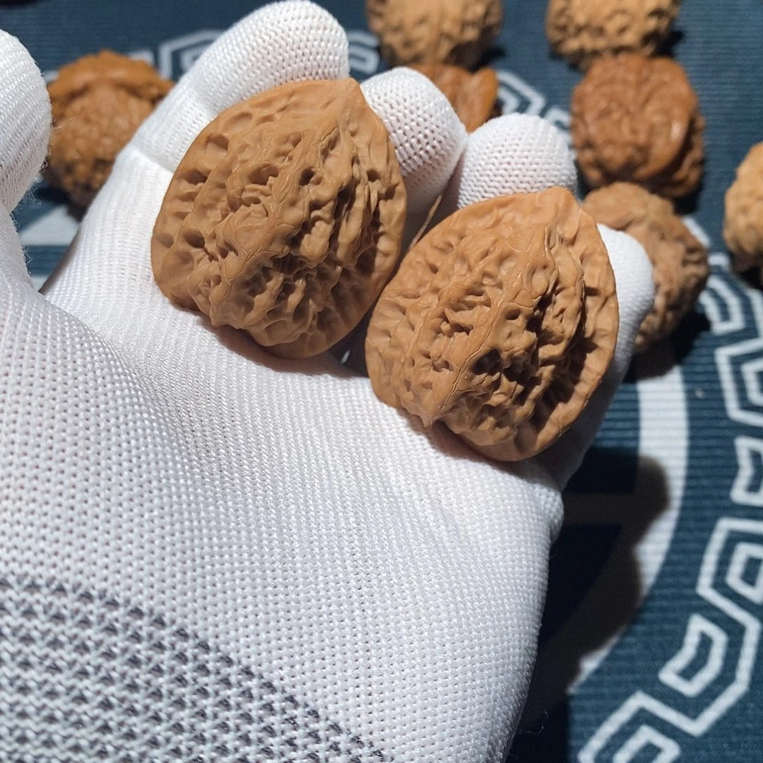文玩核桃把件佛肚