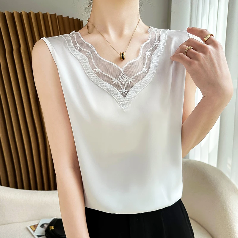 【醋酸缎】V领蕾丝花边领高级感气质内搭背心-A01