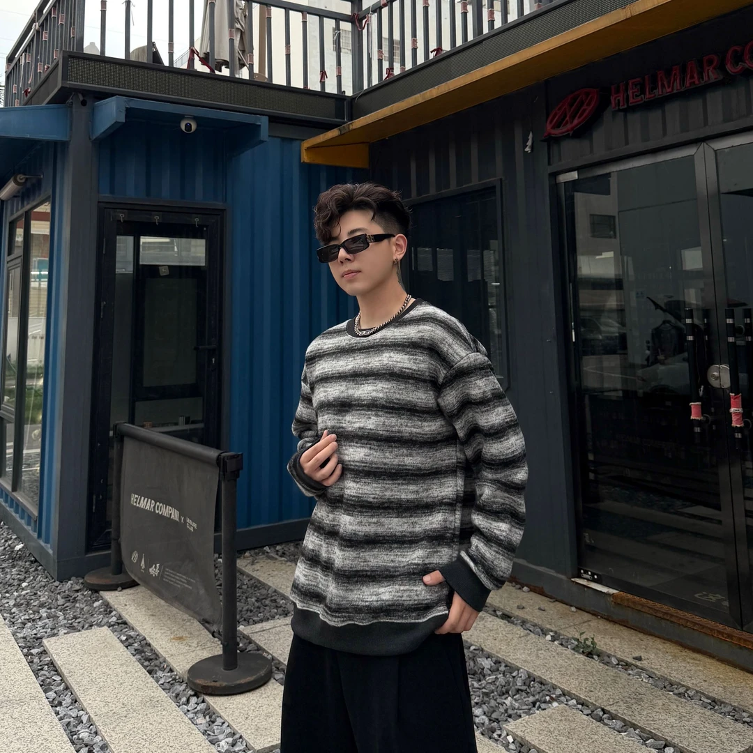 【YUZE】美式秋冬季宽松复古圆领条纹慵懒长袖卫衣情侣百搭款8789