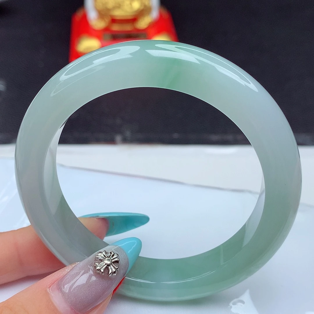 翡翠手镯未镶嵌翡翠54.5冰胶润飘绿正圈