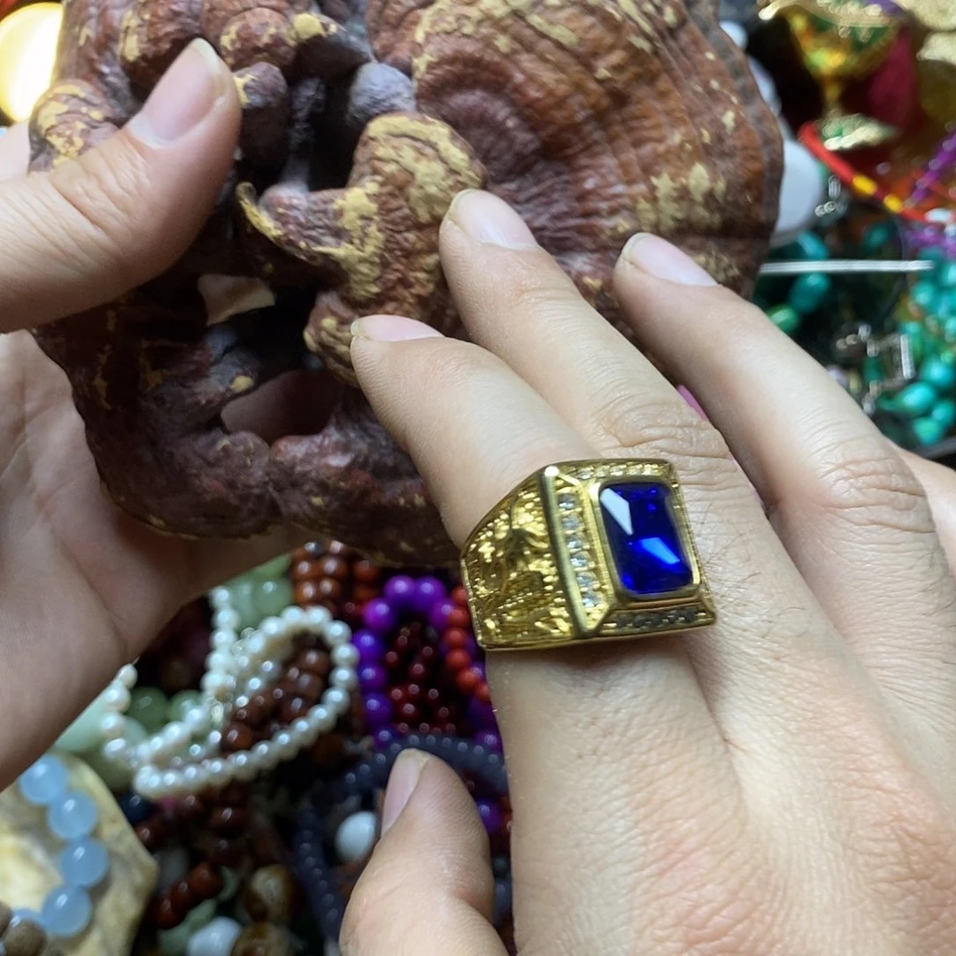 吊坠滴血莲花菩提