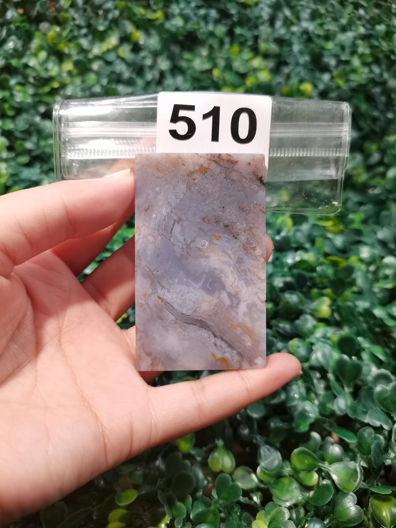 天然北票硅化玉牌子长：74mm宽：44mm厚：6mm