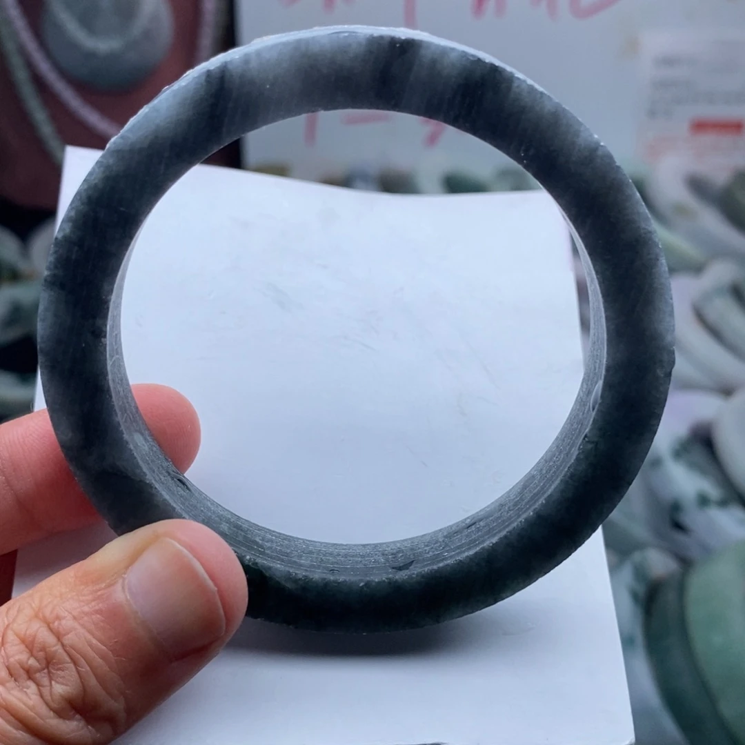 定制翡翠圆条未镶嵌