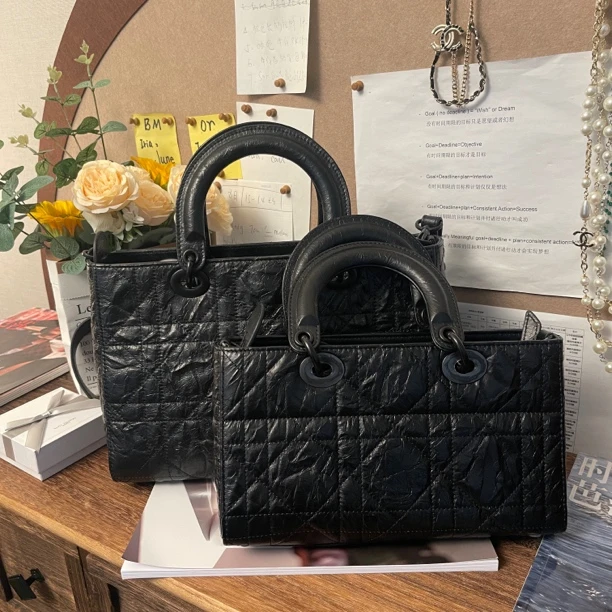 DA土著一家四口25 30横版油蜡牛皮手提包