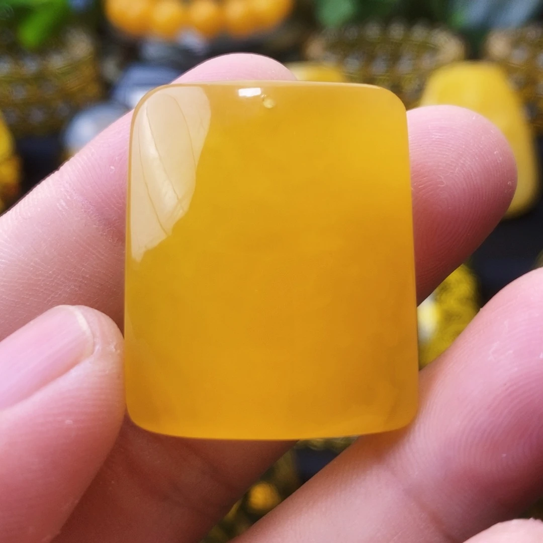 【闪购商品】未镶嵌吊坠(不含链)蜜蜡