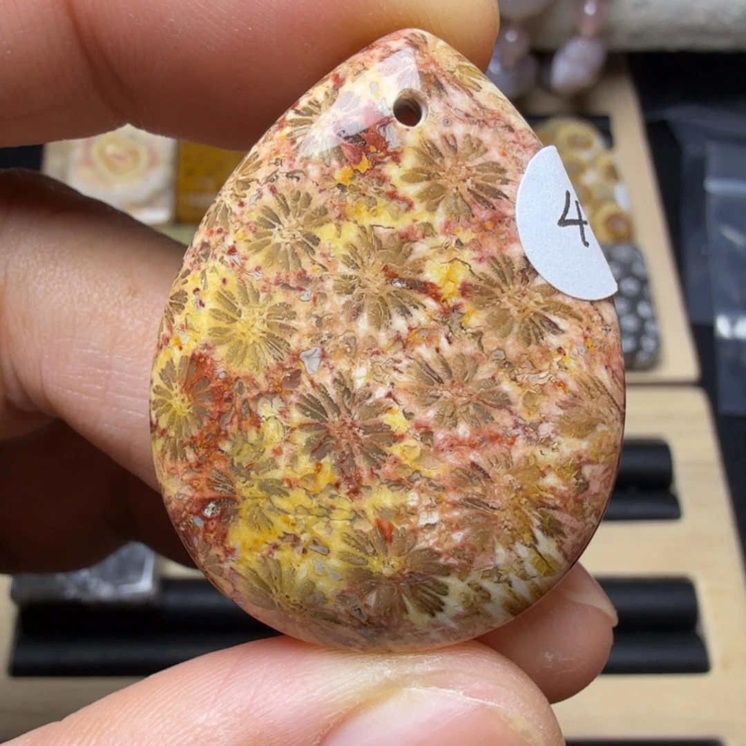 硅化玉未镶嵌天然有机玉石保真色