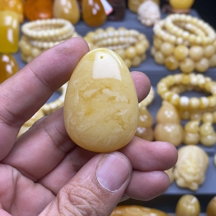 蜜蜡吊坠(不含链)未镶嵌斓*