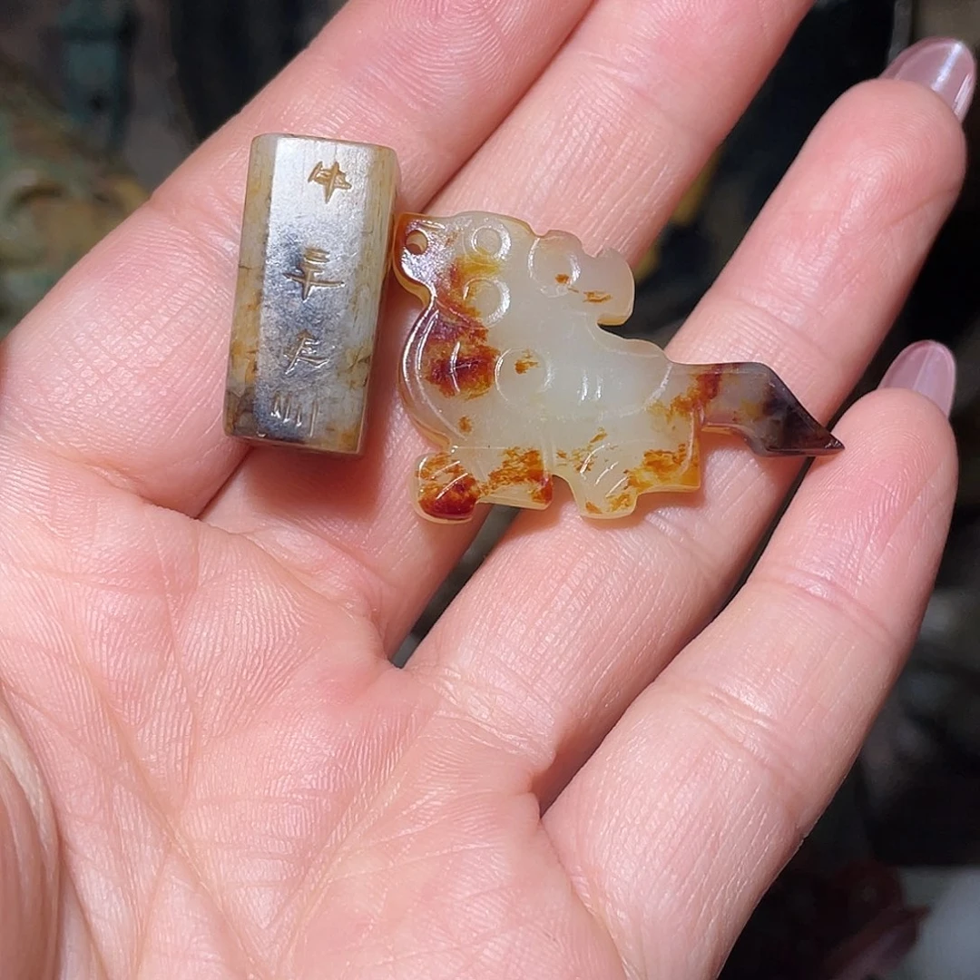 和田玉（糖玉）未镶嵌挂件