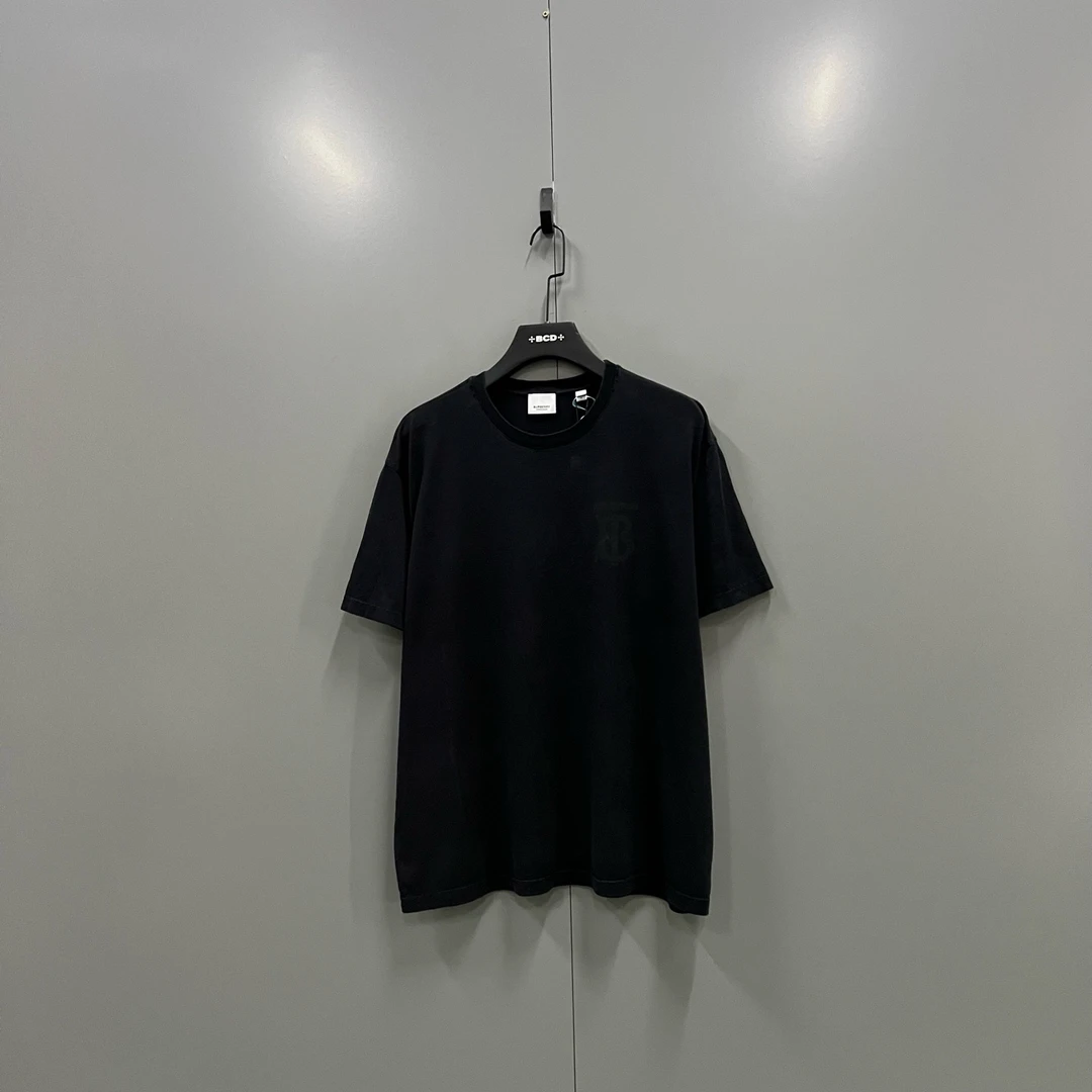 95新 BURBERRY/博柏利 c61  字母印花短袖 M码/206497