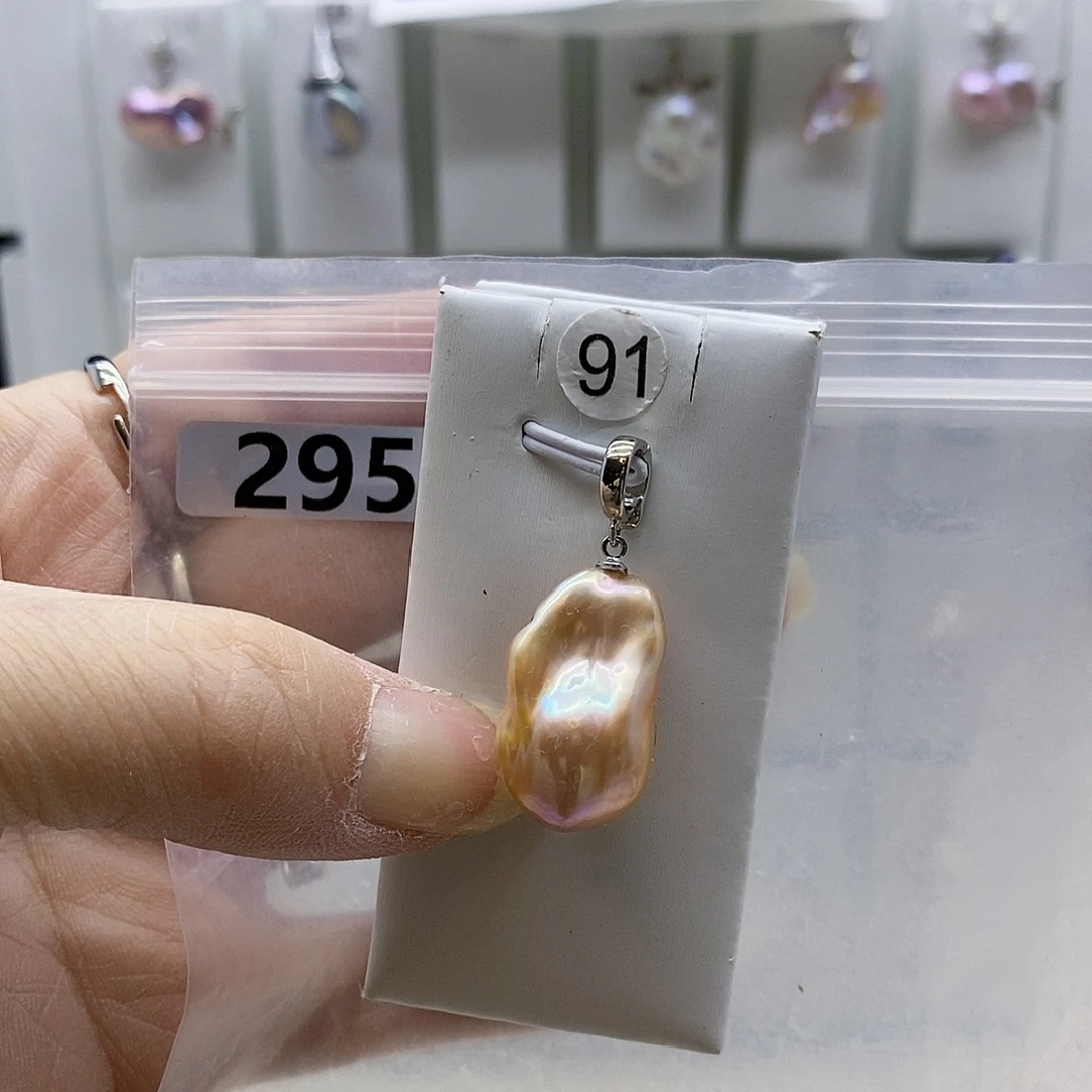 颈饰合金淡水珍珠