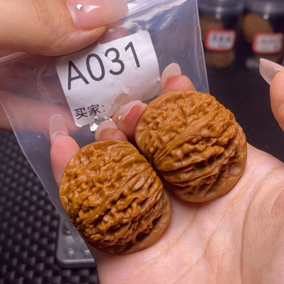 吊坠文玩核桃四座楼42.8