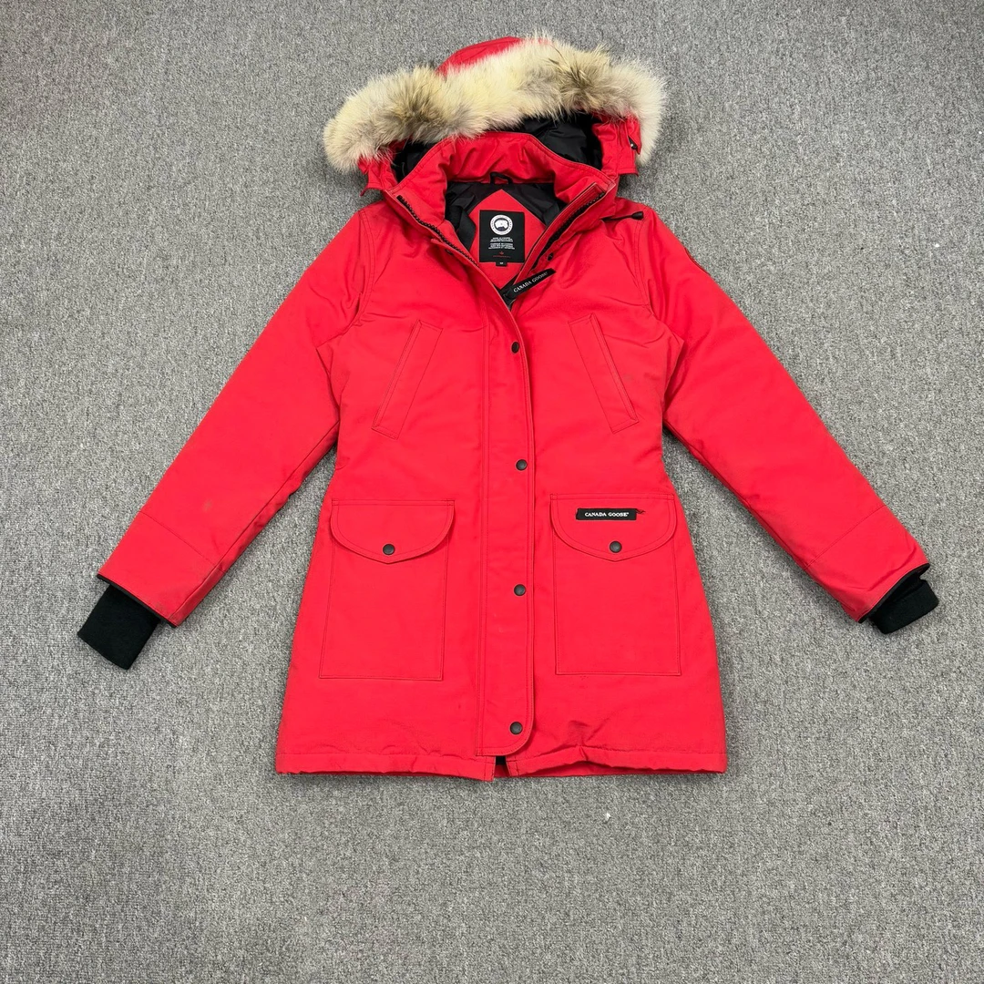 99新 CANADA GOOSE 18437313 加拿大鹅 红色毛领派克外套 S码99新