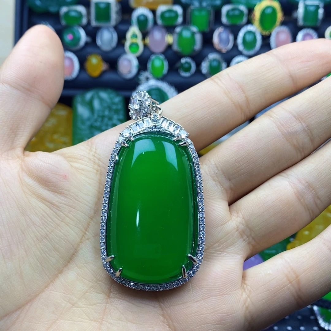 路***者玛瑙/玉髓合金颈饰