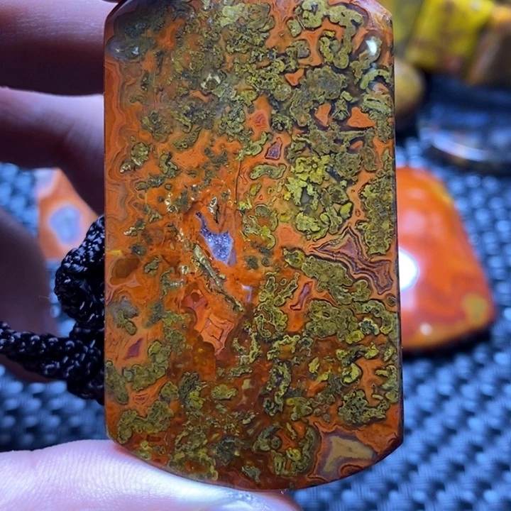 玛瑙/玉髓颈饰未镶嵌