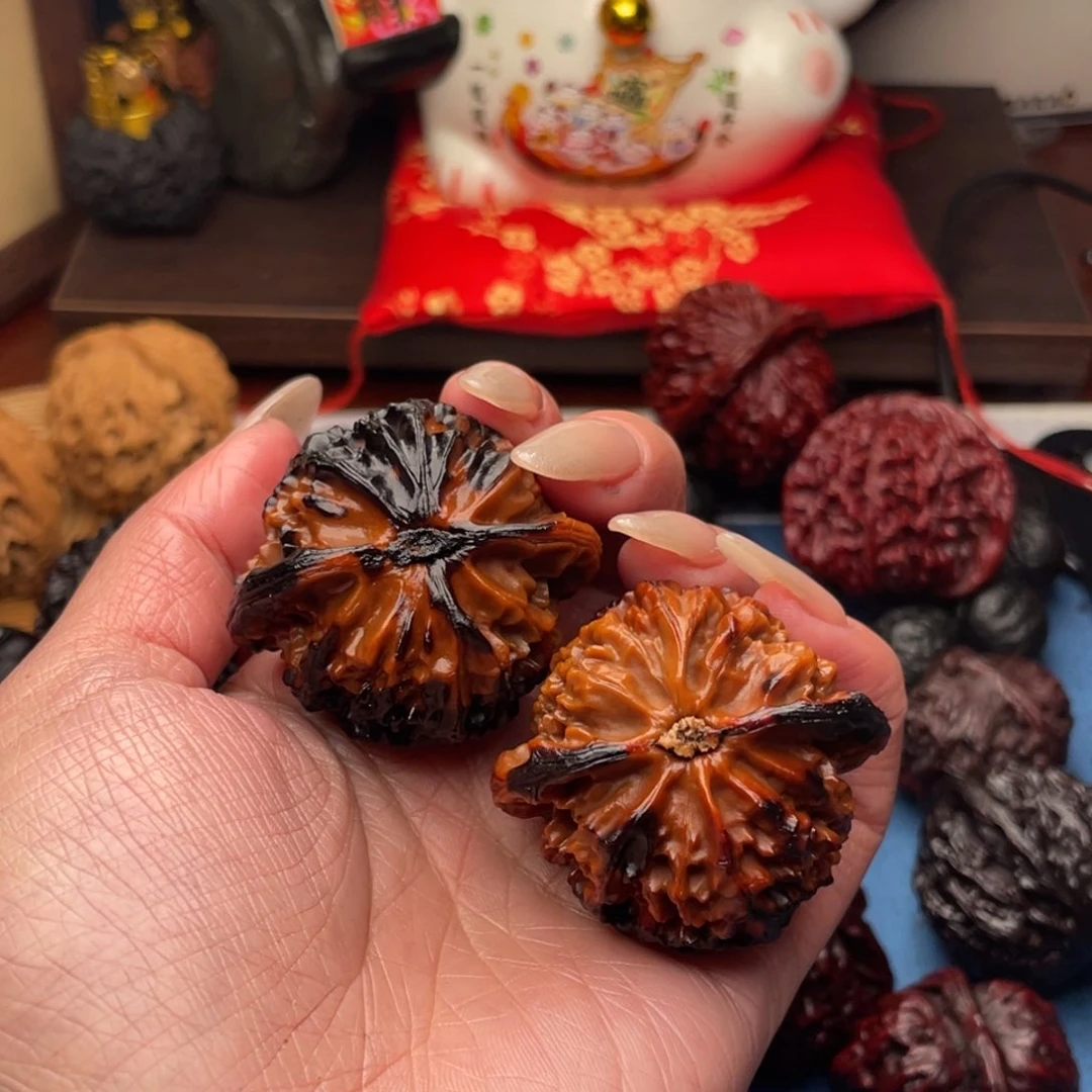 吊坠文玩核桃小*花焦糖宫灯