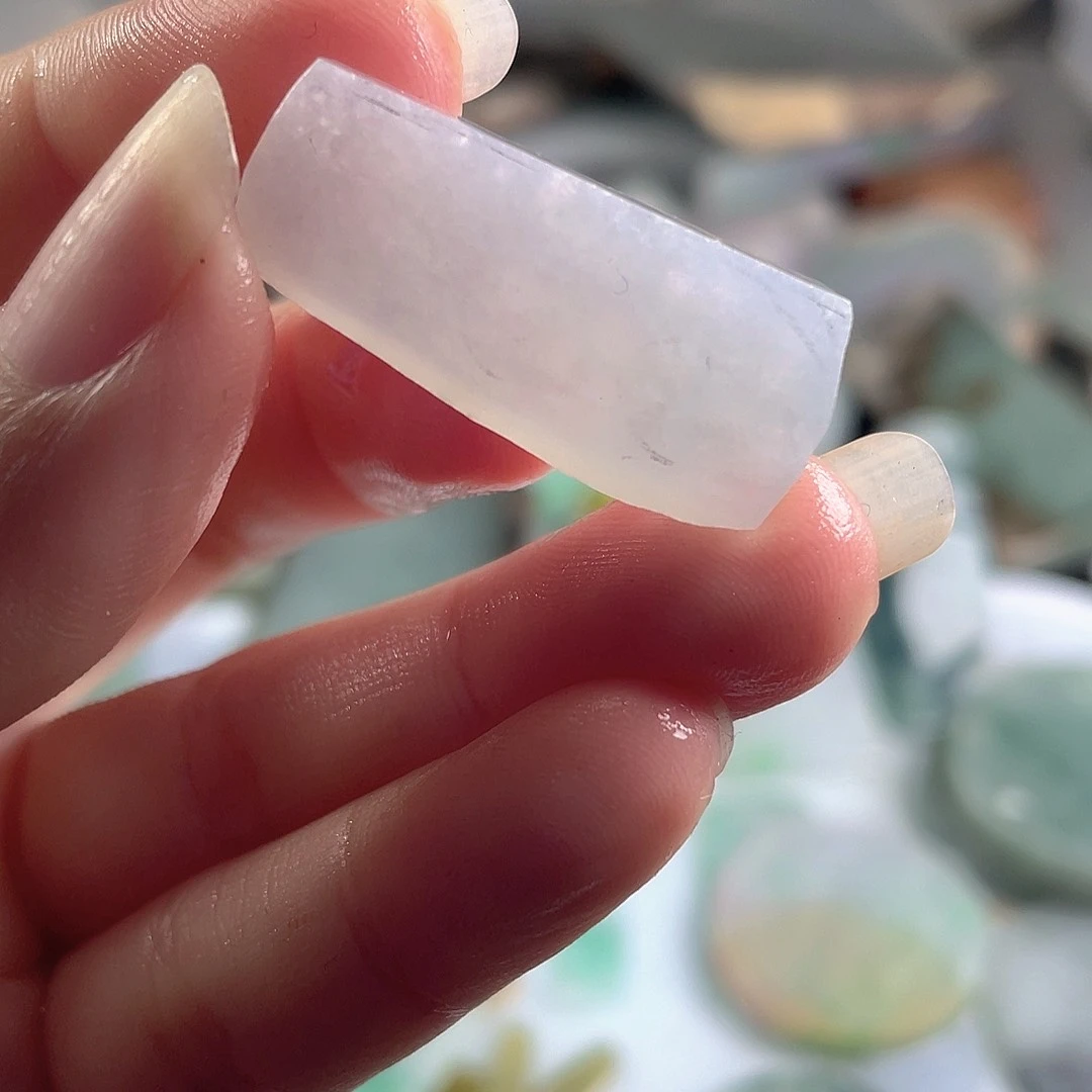 颈饰未镶嵌翡翠a