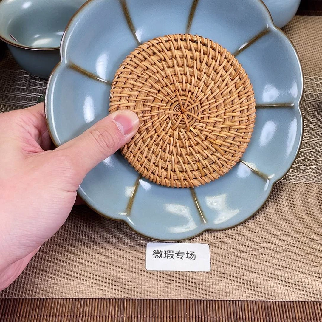 瓷片。。。。。。。。。。。。。。。