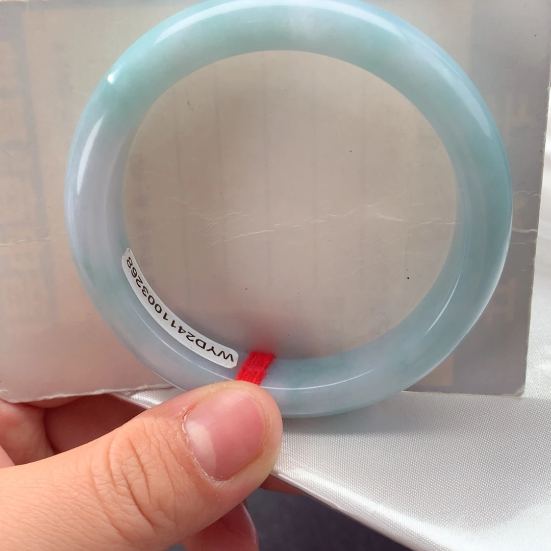 翡翠未镶嵌手镯纯天然缅甸