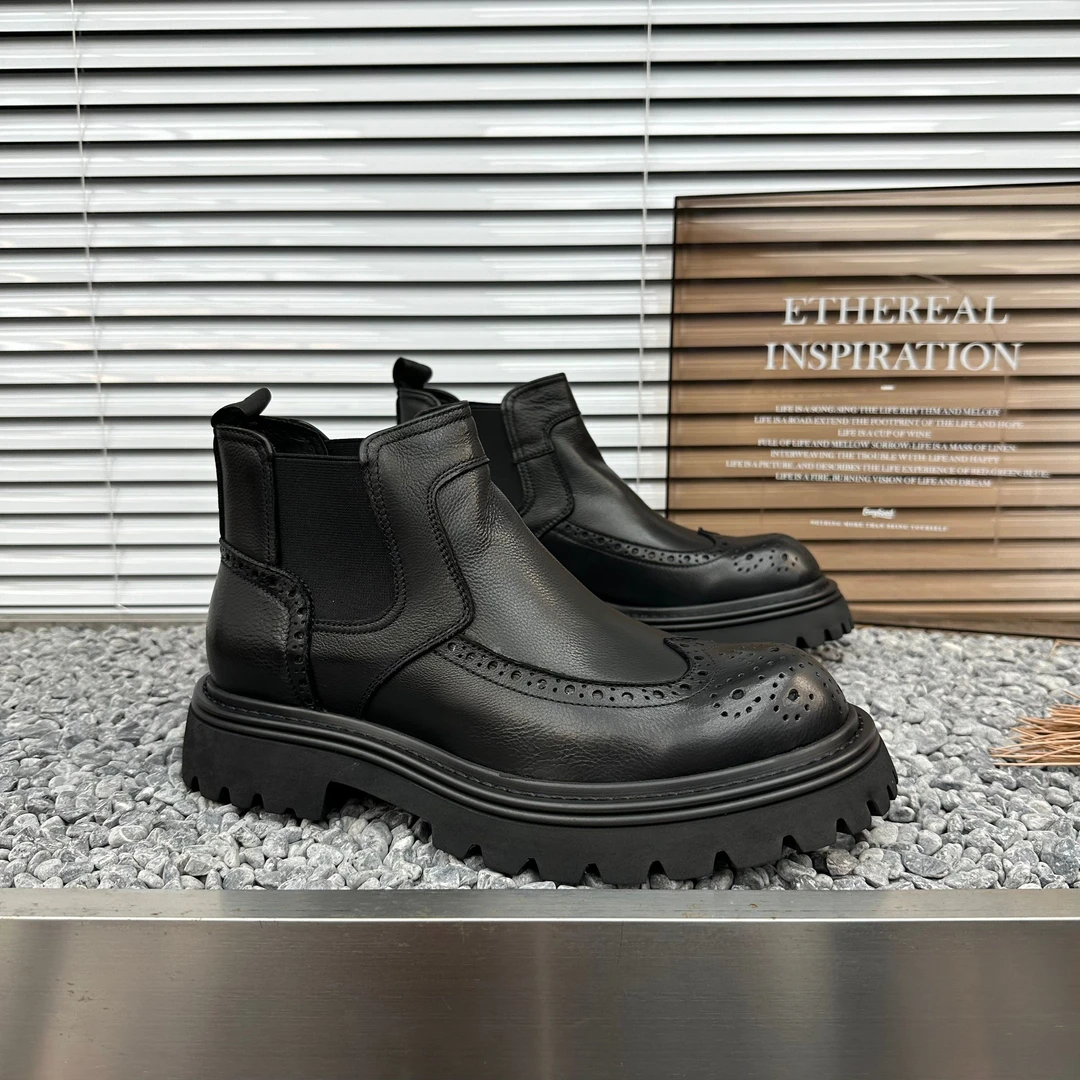 男士高端切尔西时尚厚底皮靴男款英伦风布洛克高帮休闲百搭马丁靴