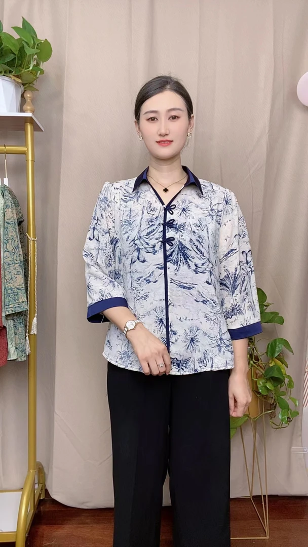 2025新款中老年上衣时尚气质洋气印花夏季百搭衬衫妈妈七分新中式