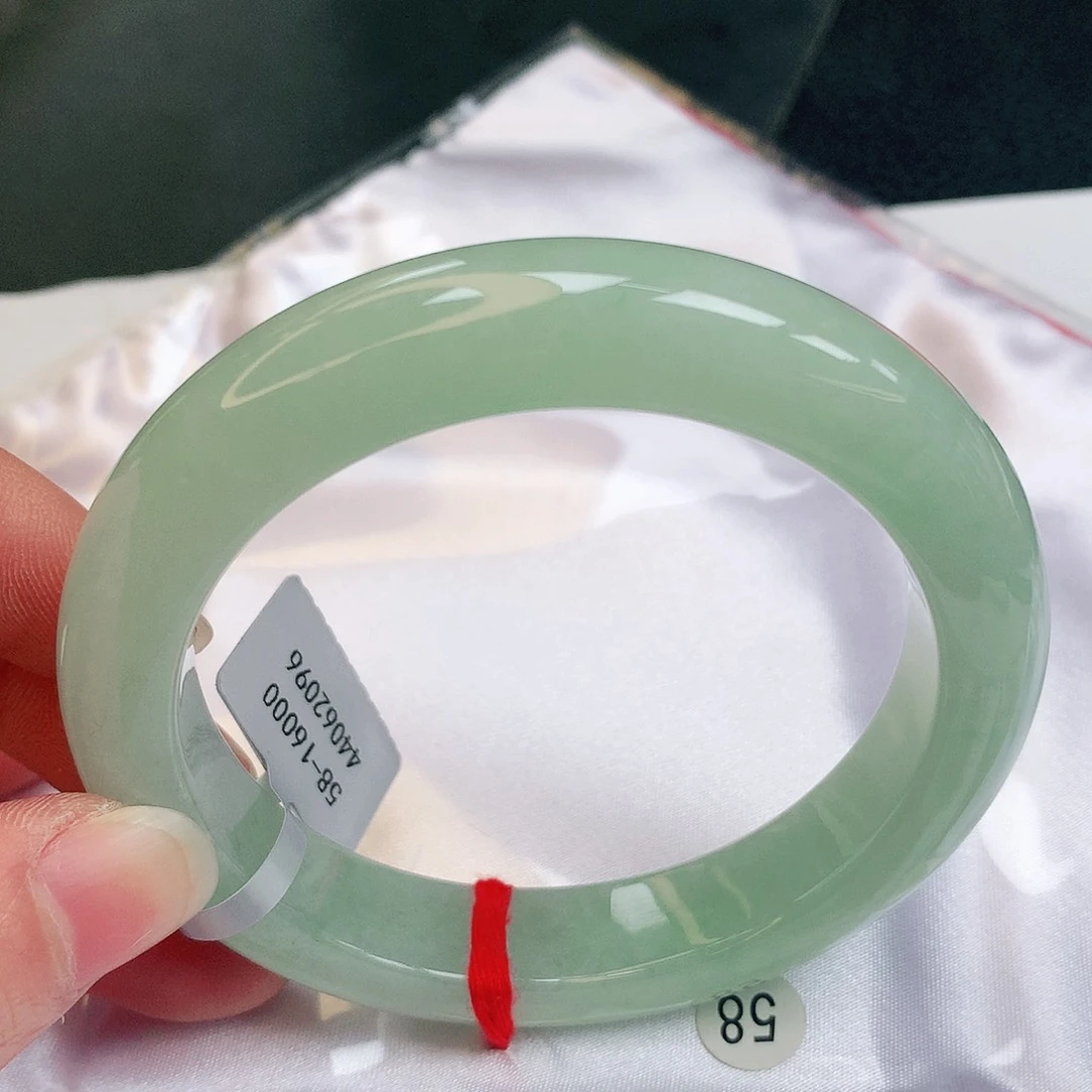 【闪购商品】翡翠手镯未镶嵌缅甸天然a货翡翠