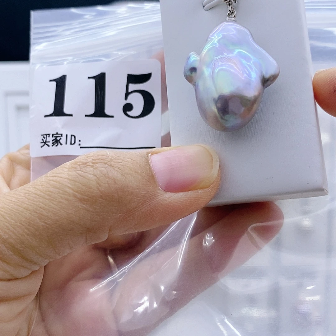 颈饰淡水珍珠钛钢