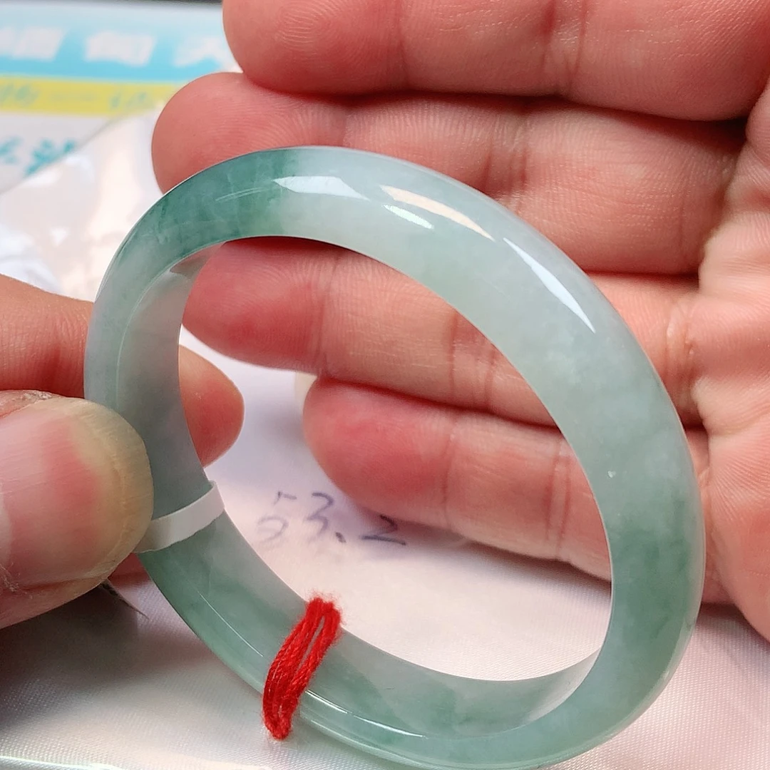 未镶嵌手镯（贵妃镯）翡翠1110号