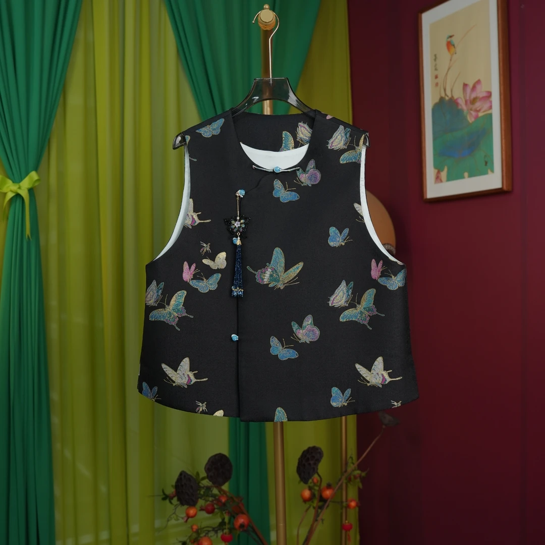 【闲庭序】上久楷·'晴春蝶戏'六重维宋锦马甲螺钿工艺非遗压襟国风