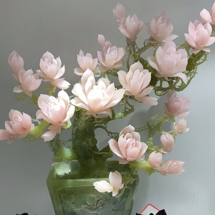 未镶嵌蛇纹石玉（覆膜）珠宝奇石