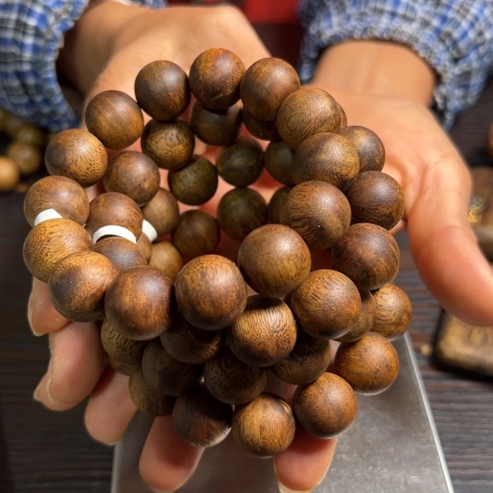 沉香手串红土乌身19克卡16多样性发1条