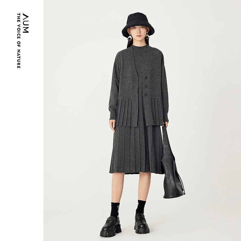 AUM/噢姆 秋冬复古短外套M1DE4W29M