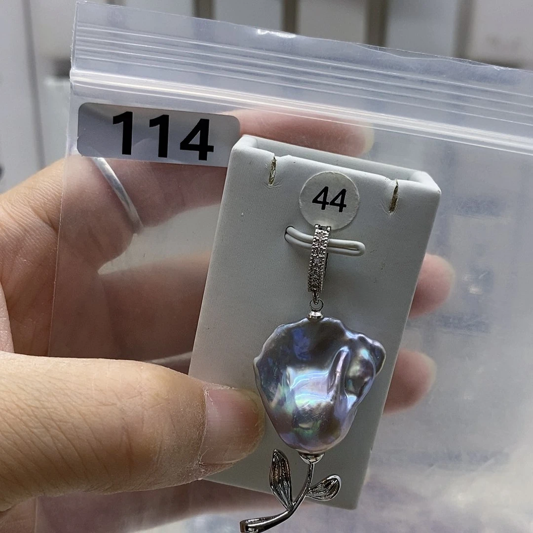 颈饰合金淡水珍珠