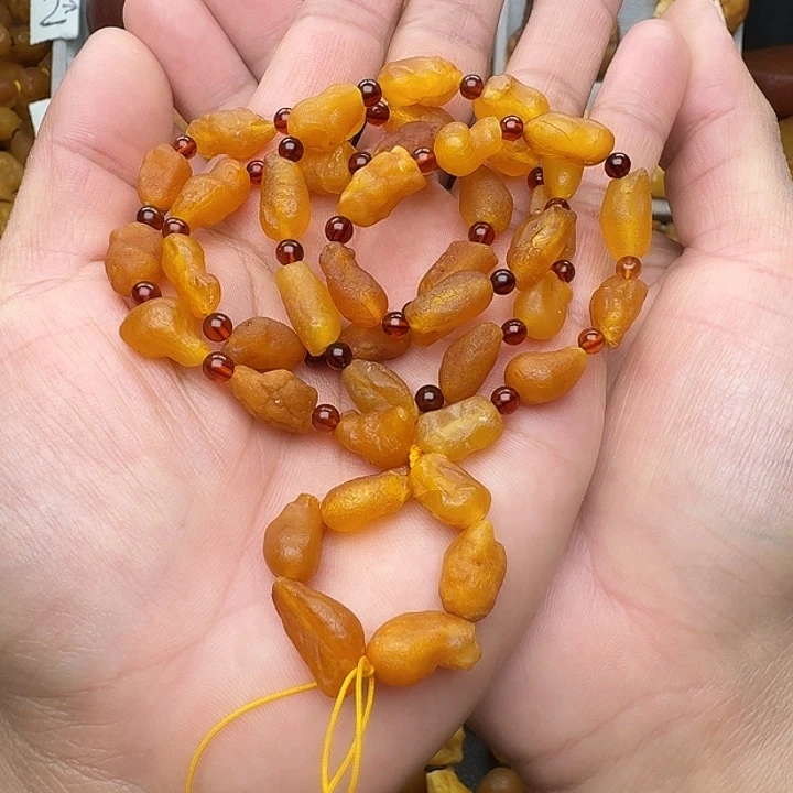 蜜蜡未镶嵌裸石天然蜜蜡项链