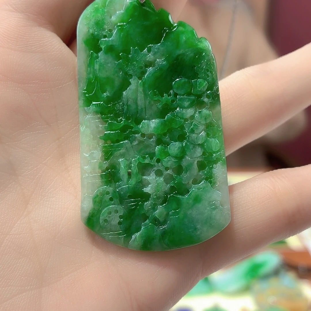 翡翠未镶嵌颈饰翡翠