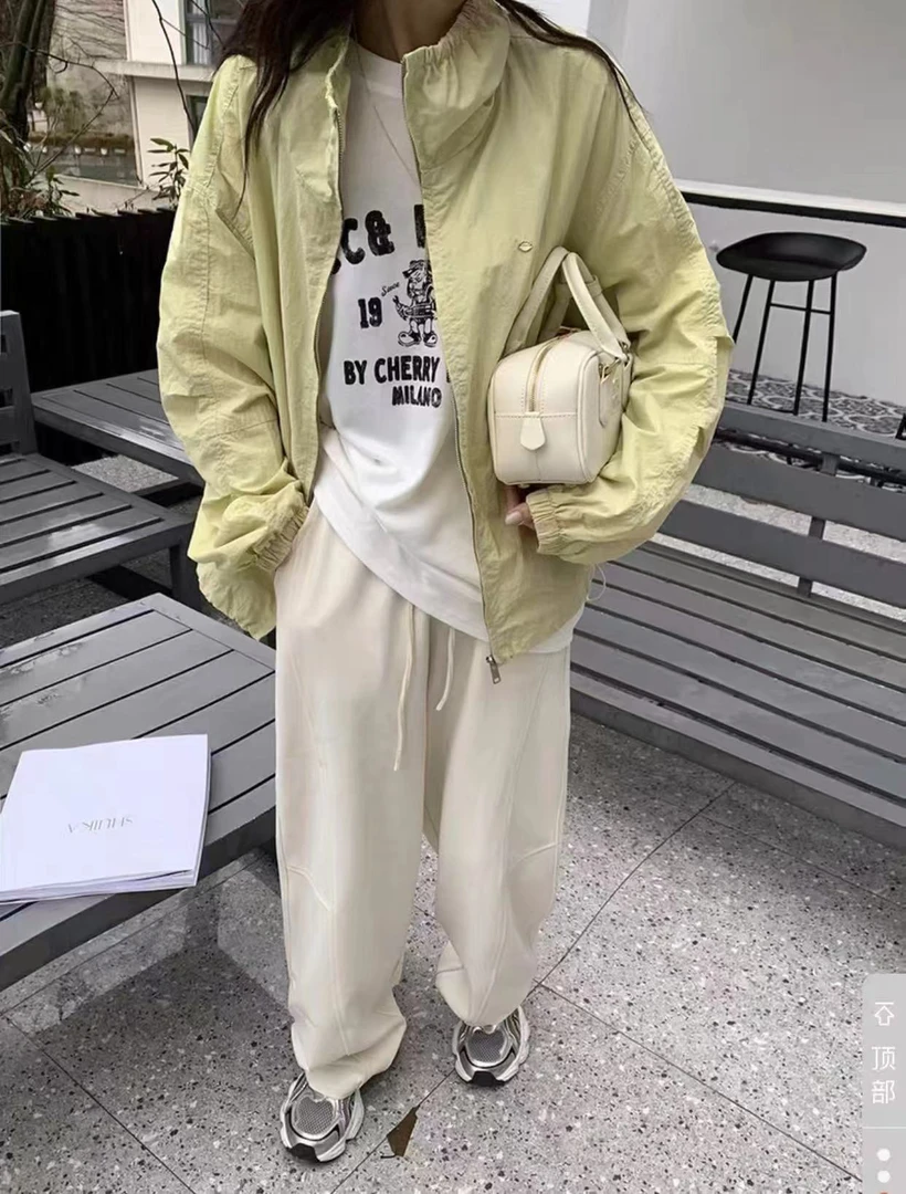 休闲风宽松型拉链女常规款短外套户外百搭韩版潮流立领