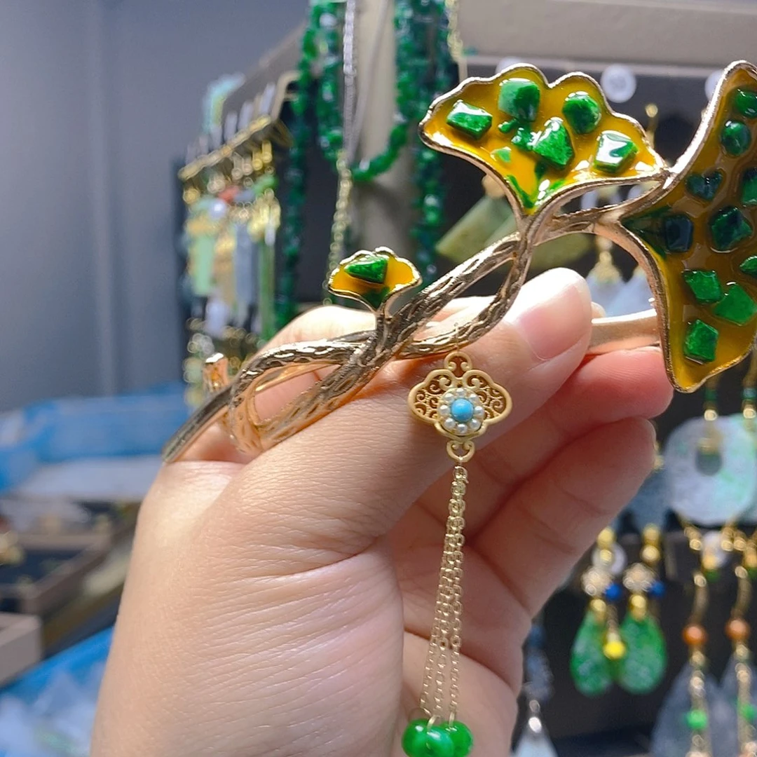 颈饰未镶嵌翡翠翡翠