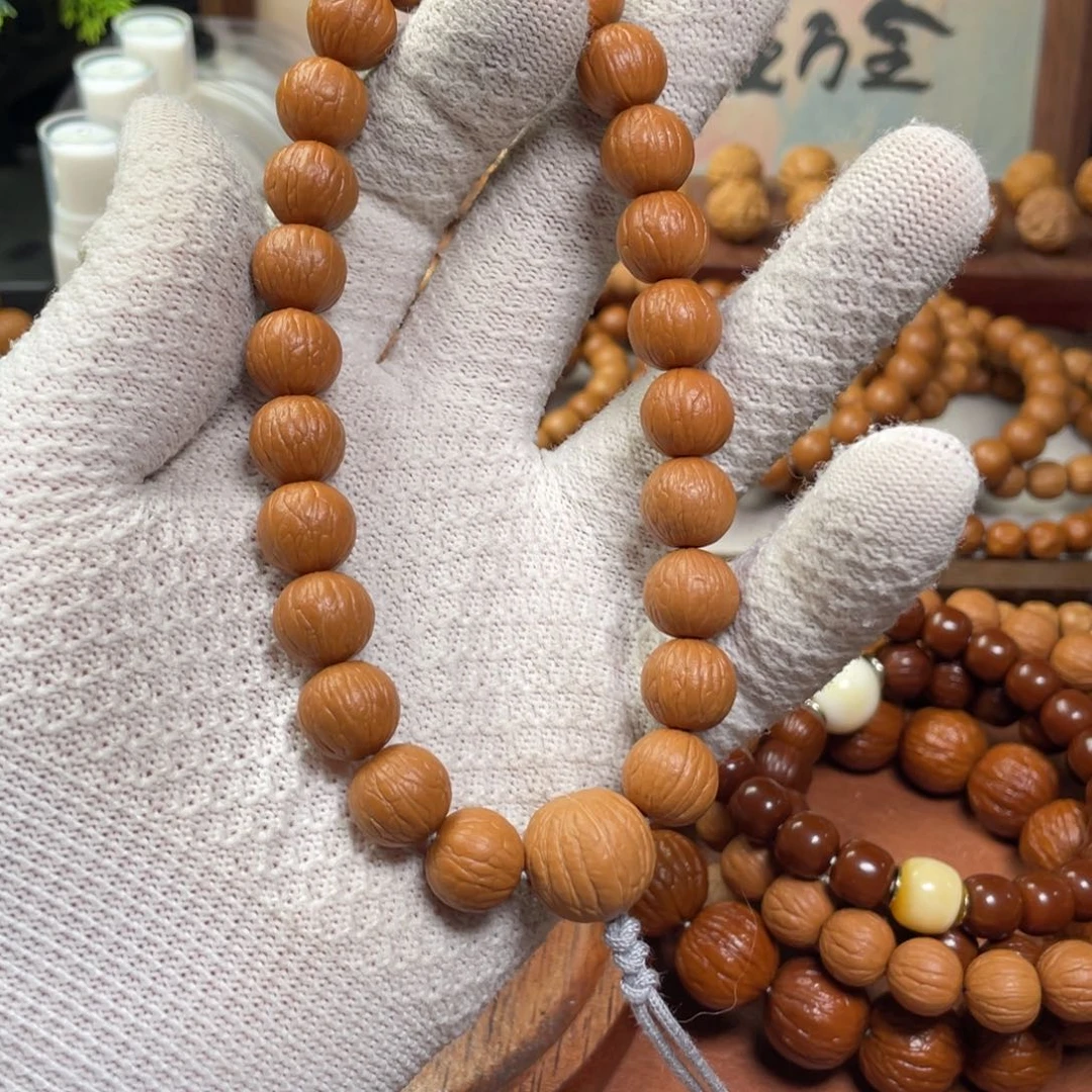 鹿***天猴头核桃手串聚宝盆