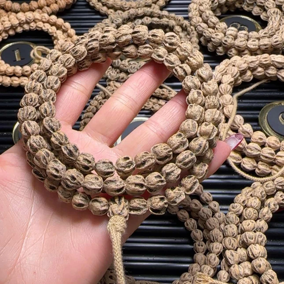 【闪购商品】柏香籽/百香籽吊坠