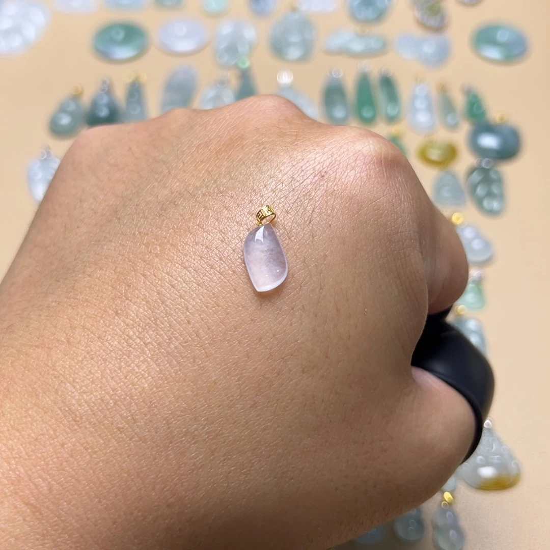 翡翠颈饰18K金镶嵌随行