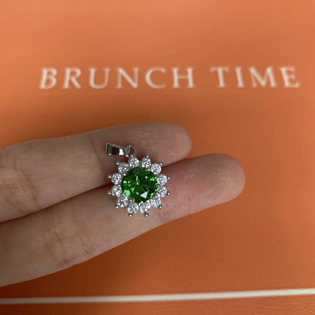 阿鲁沙-哥伦比亚艳绿高奢吊坠配链XL510