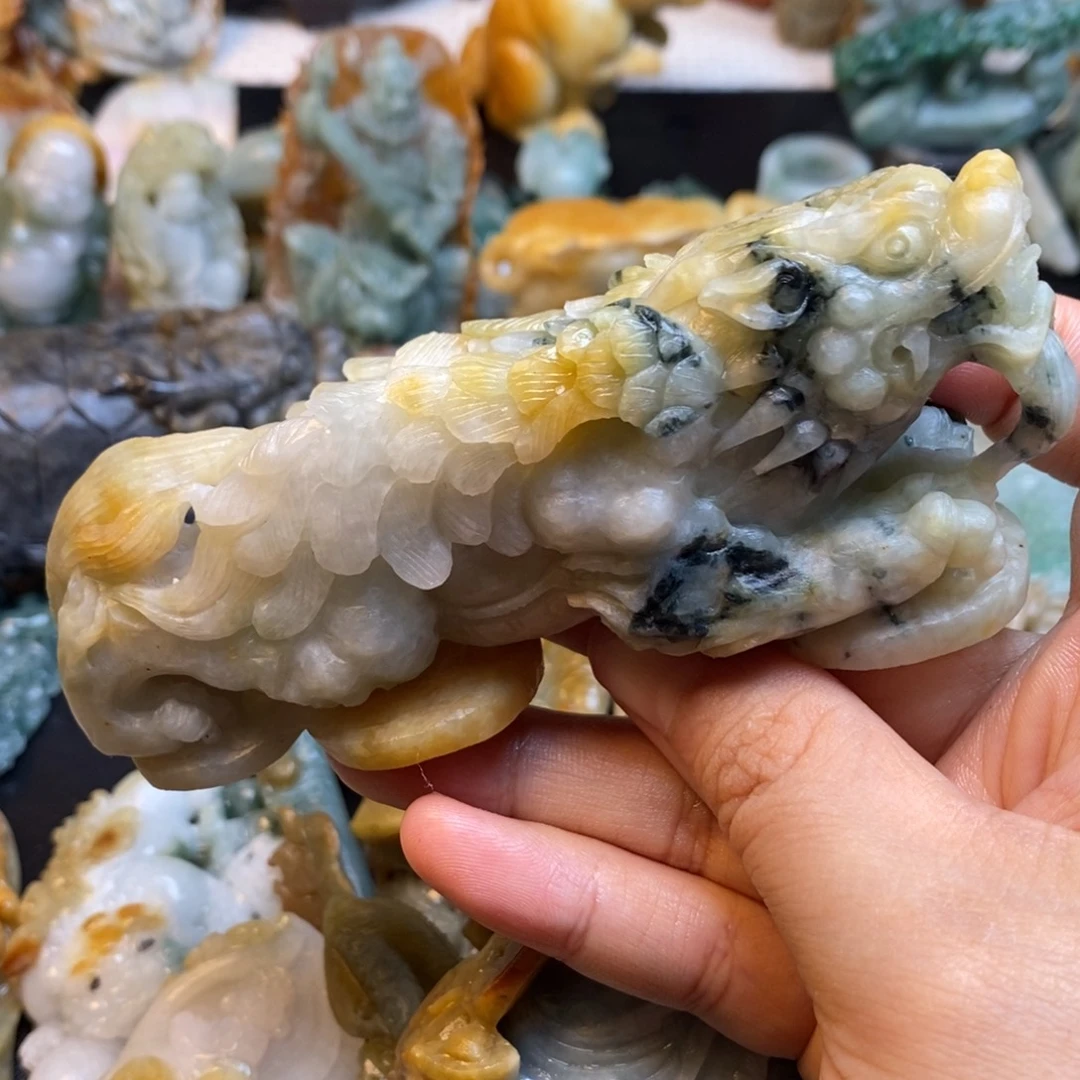 定制翡翠未镶嵌特色15