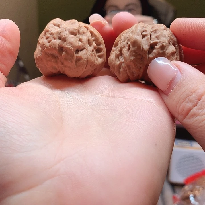 文玩核桃把件蛤蟆头38