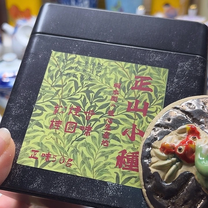 奈***何瓷片888888888888888888