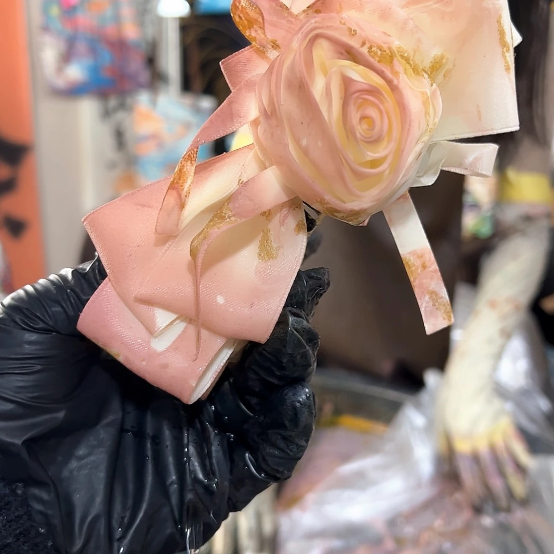 143玫瑰香蕉夹粉金