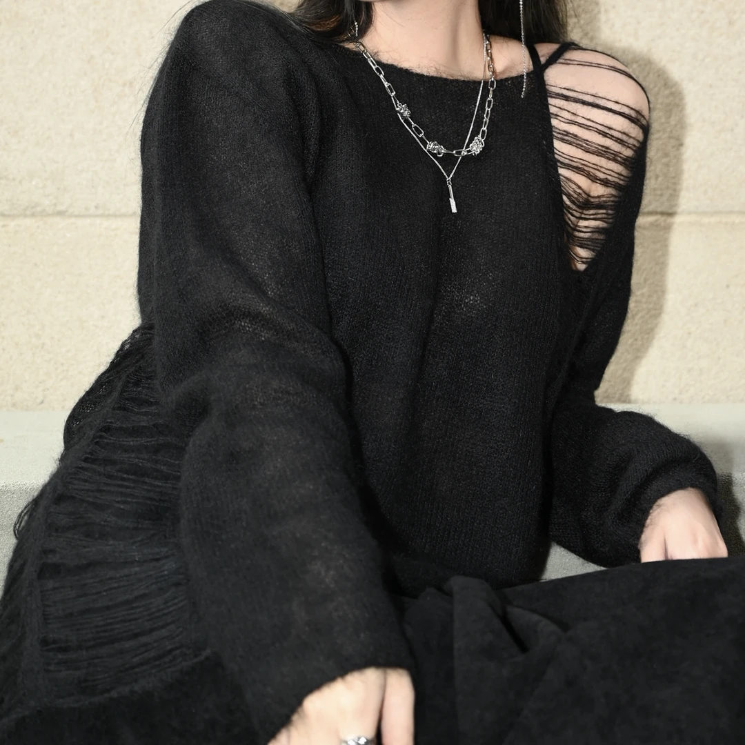 「绒隙谧语 」马海毛不对称镂空针织毛衣 宽松慵懒氛围 松弛 高级感