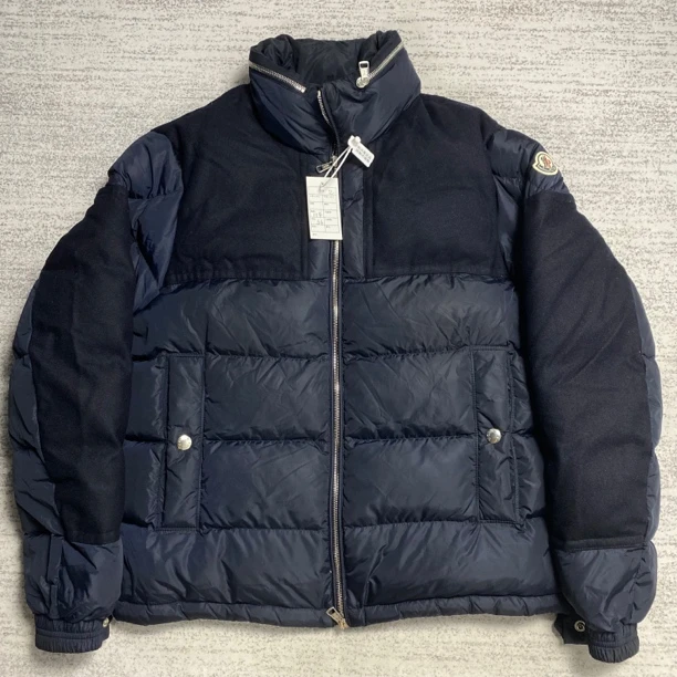 99新 MONCLER 蒙口 盟可睐 深蓝色ARCS羊毛拼接羽绒服 2码