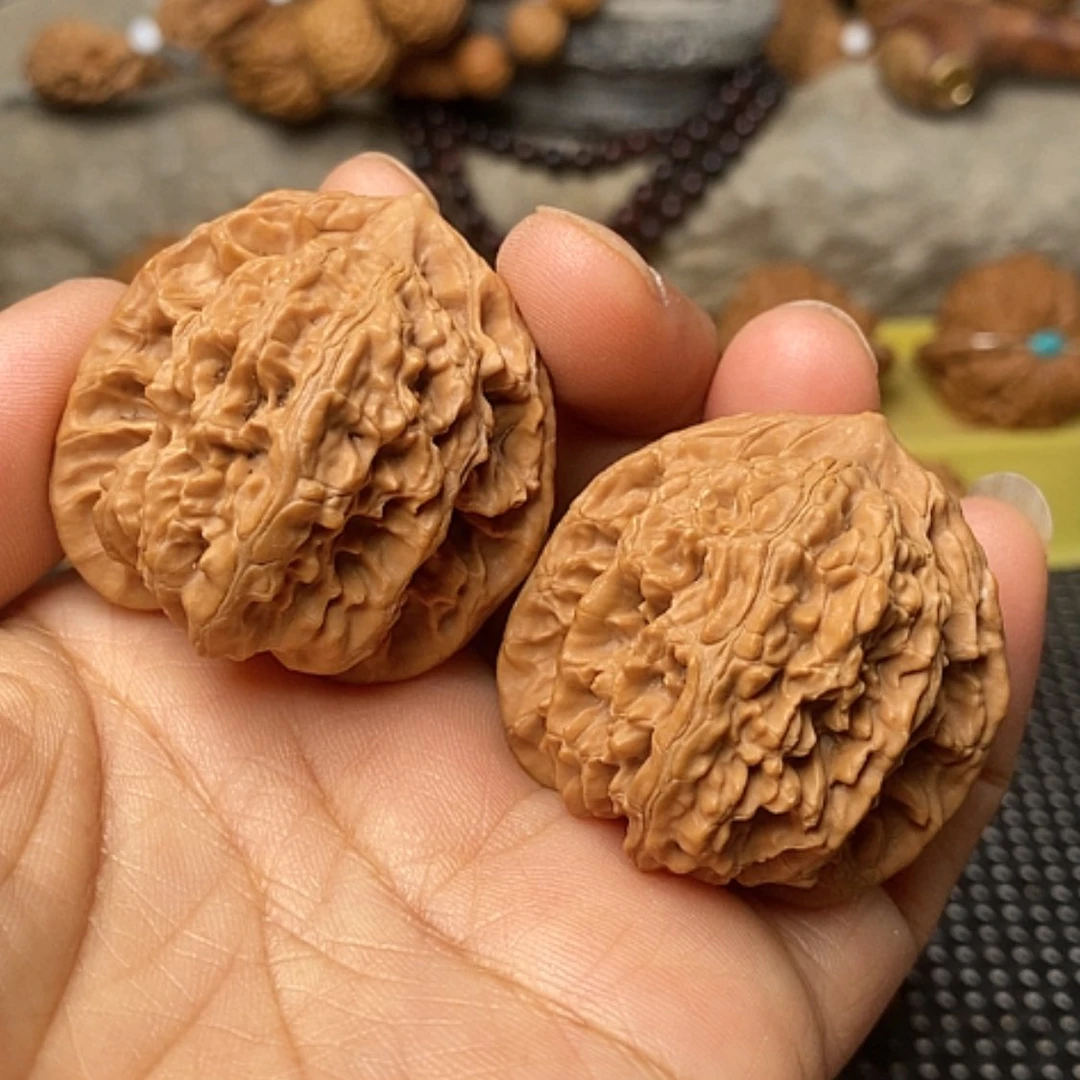 【闪购商品】文玩核桃把件40霞云岭
