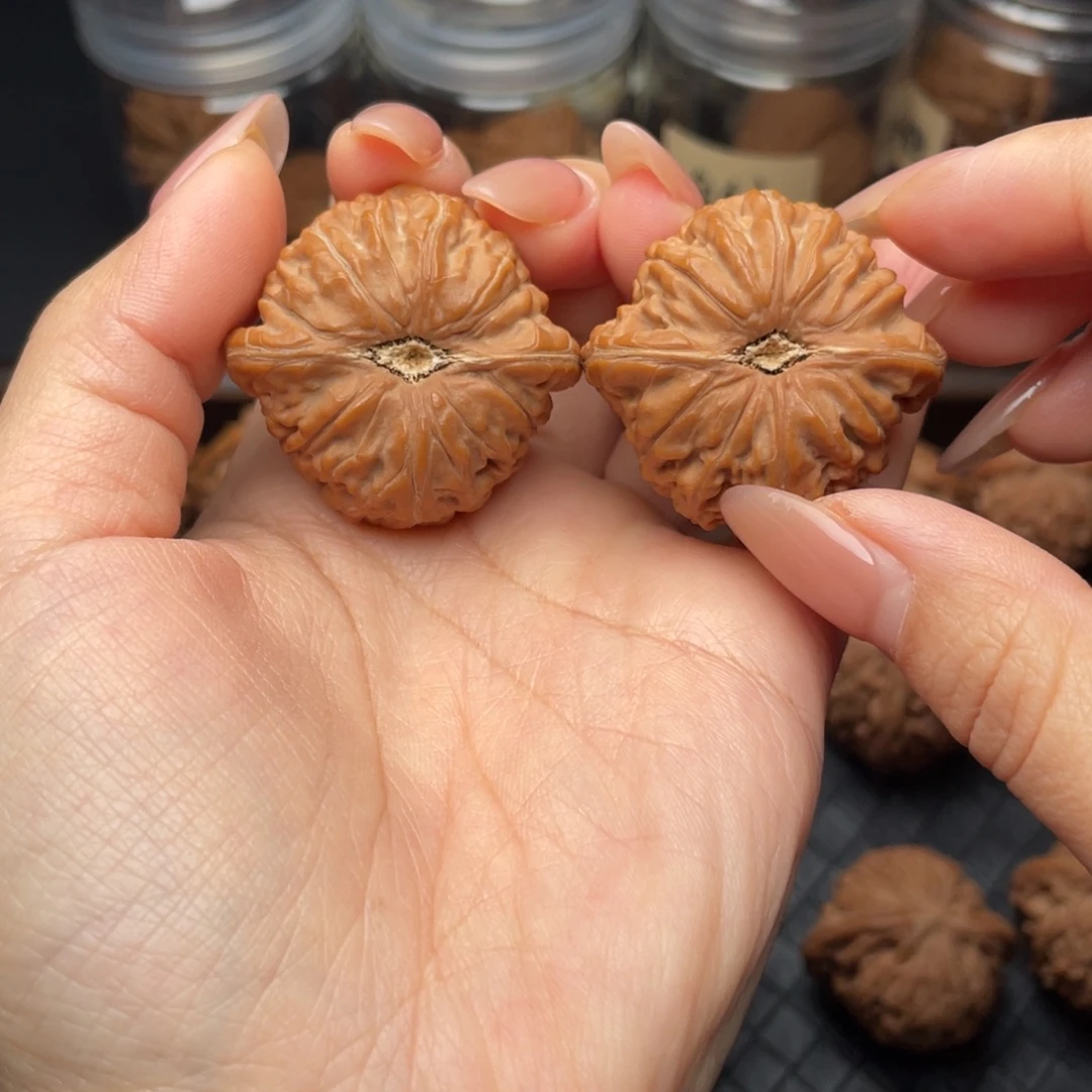 吊坠文玩核桃36平谷蛮王