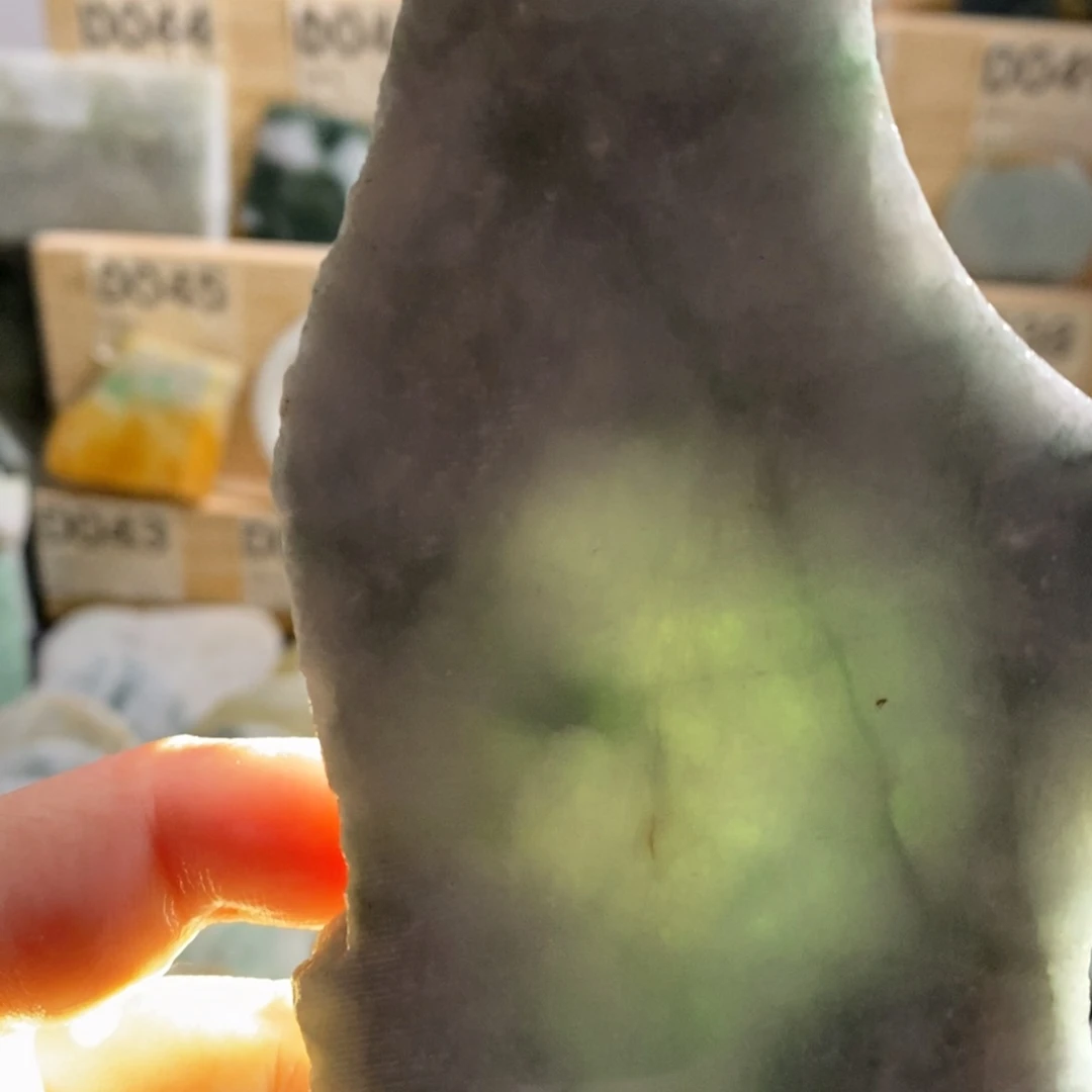 颈饰未镶嵌翡翠天然翡翠